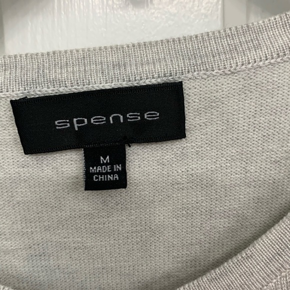 🎉Spense cardigan in a soft light gray. Size medium - Picture 4 of 10